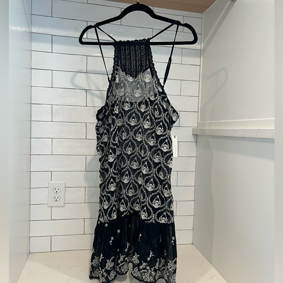NWT!! Anthropologie SHEER EMBROIDERED MINI DRESS. Size M. Black Embroidered. - Picture 4 of 11